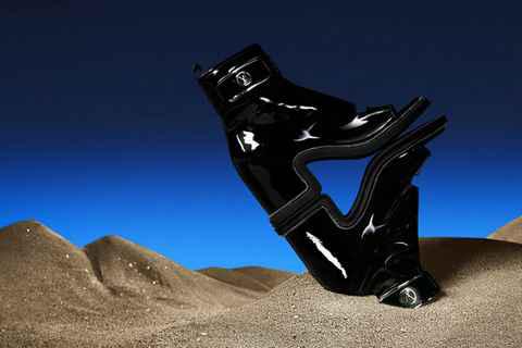 LV 路易威登全新“潮牌资讯Moonlight”鞋款系列上市