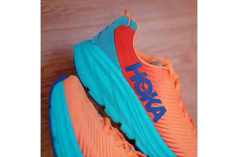 HOKA ONE ONE 全新 Rinc潮牌信息on 3 橙蓝配色跑鞋抢先预览