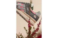 亚瑟士 x Up There 全新潮牌资讯联名 GT-II 鞋款明日发售 亚瑟士 x Up There 全新潮牌资讯联名 GT-II 鞋款明日发售