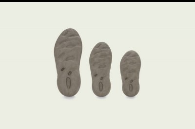  Yeezy Foam Runner 全新“Ston潮牌商城e Sage”配色鞋款 依旧是全尺码发售