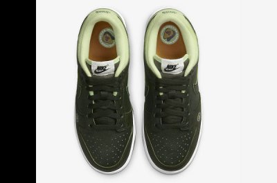  近期 Nike 「水果潮牌信息鞋」系列再添新作