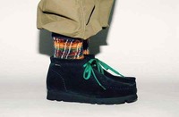 这双 Clarks 经典 Wallabee Boochaopai.com潮牌汇ts 不仅注入了防水透气的 GORE-TEX 材质(BEAMS BOY x 其乐全新联名 Wallabee 鞋款出炉) 这双 Clarks 经典 Wallabee Boochaopai.com潮牌汇ts 不仅注入了防水透气的 GORE-TEX 材质(BEAMS BOY x 其乐全新联名 Wallabee 鞋款出炉)