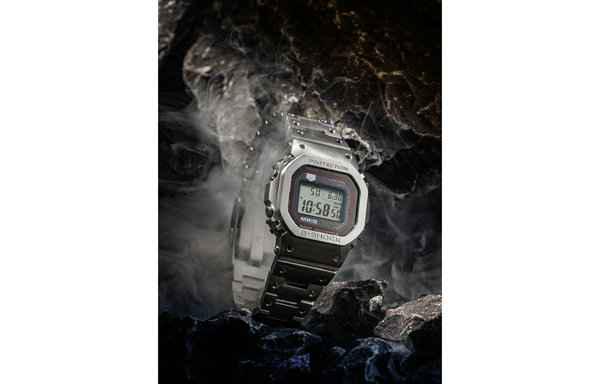 助力征服chaopai.com潮牌汇都市生活（卡西欧 G-SHOCK 全新“極”系列 DW-5000 腕表公布）