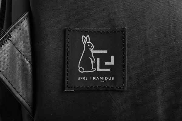 RAMIDUS x Fxxking Rabbit潮牌s 全新联名相机包系列释出（RAMIDUS x Fxxking Rabbits 全新联名相机包系列释出）