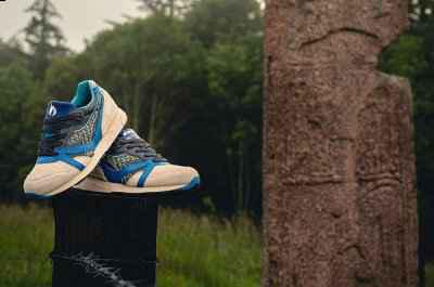 这一次 Hanon 选用了 Picts 部落chaopai.com潮牌汇常用的蓝色装扮迪亚多纳 N.9000 鞋款（Diadora 迪亚多纳 x Hanon 全新联名鞋款即将上架~）