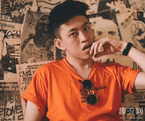 rich brian为什么叫77是华裔吗 说唱新世代rich brian表情包