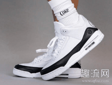 比如耐克的潮牌品牌官方APP SNKRS（球鞋价格走势在哪个APP上看 怎么在识货上看球鞋价格走势）
