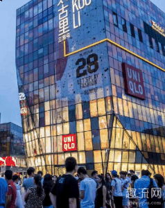优衣库女主角出道指潮牌品牌什么 优衣库女主角是谁（优衣库女主角出道指什么 优衣库女主角是谁）