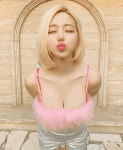 DJ Soda上脚的鞋高清屏保潮牌资讯图分享 DJ Soda 2分钟是什么意思（DJ Soda上脚的鞋高清屏保图分享 DJ Soda 2分钟是什么意思）