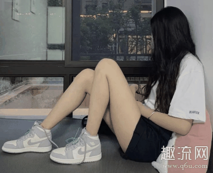 女生的AJ一般在什么价位 AJ女生和男生的鞋码是一样的吗