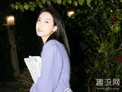 你还在为街拍姿势发愁吗潮牌品牌?宋茜教你解锁夏日清凉街拍姿势!（你还在为街拍姿势发愁吗?宋茜教你解锁夏日清凉街拍姿势!）