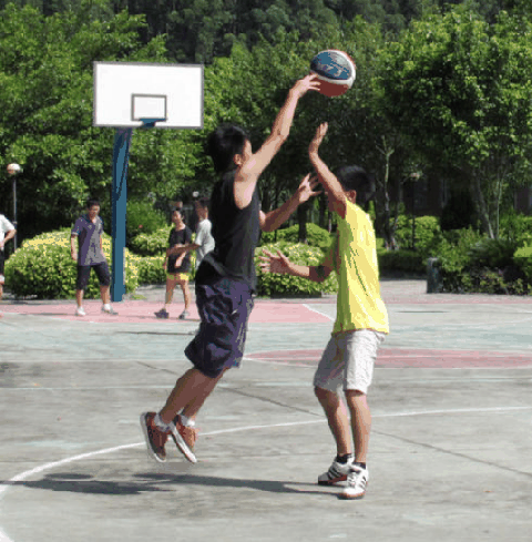 户外篮球和室内篮球有什么区别吗 户外水泥地用什么篮球比较好