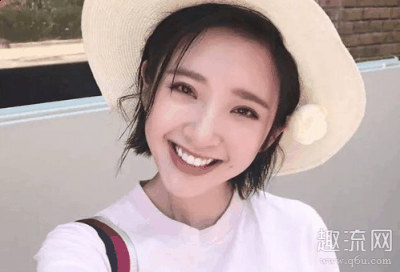 明星的牙齿怎么那么白潮牌和整齐 牙齿黄了怎么变白（明星的牙齿怎么那么白和整齐 牙齿黄了怎么变白）