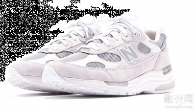 所以NewBalance敢于这块潮牌品牌土地是“总统慢跑鞋 ”（New Balance 992“White”配色上架 New Balance 992为什么叫总统慢跑鞋）