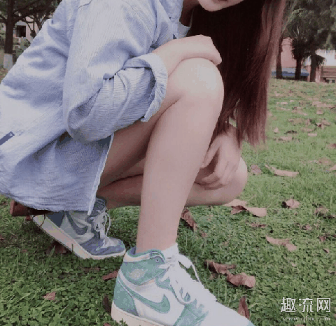 aj1蒂芙尼绿和兔八哥哪个好看 aj1蒂芙尼绿搭配图赏析