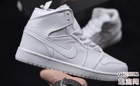 AJ1纯白和空军一号哪个更值得入手 nike空军一号和aj1纯白的区别