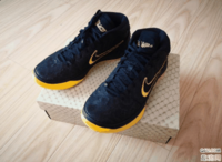  3.鞋帮加潮牌品牌高的设计（科比AD MID适合什么位置 KOBE AD MID有哪些优缺点）