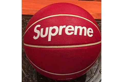 supreme篮球多少钱 supreme x Spalding限定篮球到哪买