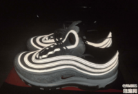 这里不建议脚面特潮牌资讯宽的朋友选择此鞋（Air max 97配色哪个最火 Air max 97哪个配色反光）