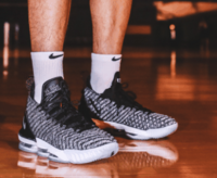 詹姆斯16鞋面Battleknit 2.0是进步潮牌汇潮牌网店吗？ 詹姆斯16防侧翻的风险还在吗？（詹姆斯16鞋面Battleknit 2.0是进步吗？ 詹姆斯16防侧翻的风险还在吗？）