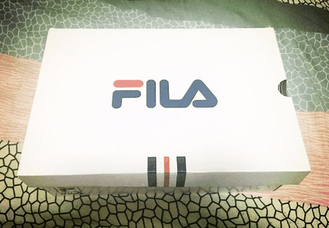 FILA Disruptor2开箱测评 斐乐Disruptor2运动鞋怎么样