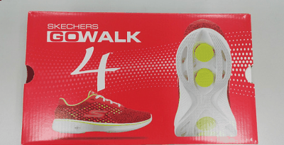  斯凯奇go walk健步鞋开箱潮牌品牌图 很漂亮的鞋盒 还是那张卡片（斯凯奇go walk健步鞋开箱图 SKECHERS go walk健步鞋实物赏析）