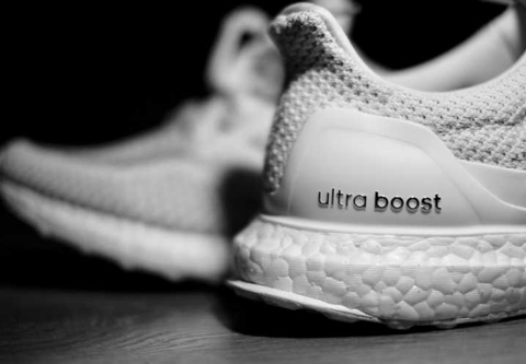 不少成分源自于潮牌商城Boost技术的成熟与壮大（阿迪达斯UB 3.0纯黑配色怎么样 adidas UltraBOOST 3.0实战测评）