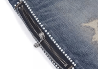 并自己参与服装的潮牌汇潮牌网店设计、用料等各个方面（CLOT x VANQUISH 2017牛仔裤多少钱 CLOT和VANQUISH联名牛仔裤怎么买）