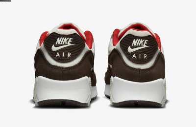 这边 Nike 又为 Air Max潮牌资讯 90 跑鞋打造了全新限定版本（Air Max 90 全新“Social FC”配色鞋款抢先预览）