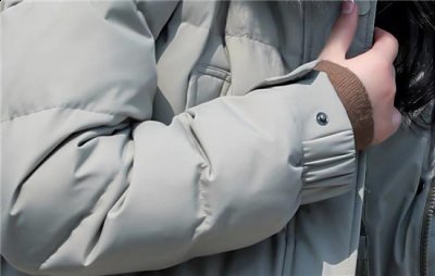 属于高档的羽绒服 2022秋冬潮牌新款推荐（90绒羽绒服是什么意思_羽绒服含绒量多少合适 ）