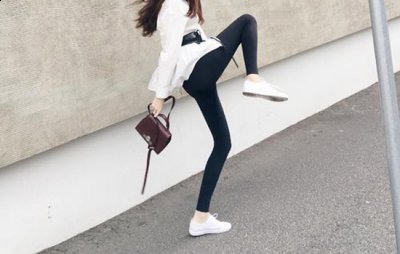 什么裤子弹性好 有弹性和没有弹性裤子哪个好  2022秋冬潮牌新款推荐（什么裤子弹性好 有弹性和没有弹性裤子哪个好 ）