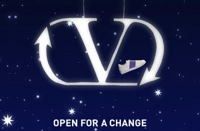 这边 VALENTINO GARAVANI 也推出了首个可持续发展项目「OPEN FOR A CHANGE」 潮牌冬季如何御寒提醒（VALENTINO GARAVANI 全新环保鞋款系列即将上市）