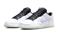 为庆祝品牌成立 20 周年 潮牌冬季如何御寒提醒(CLOT x 藤原浩 x Nike Dunk Low 官图释出) 为庆祝品牌成立 20 周年 潮牌冬季如何御寒提醒(CLOT x 藤原浩 x Nike Dunk Low 官图释出)