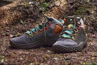  白山 x Merrell迈乐联名「Wrapt Mid Waterproof」鞋款 将于6 月 17 日通过 White Mountaineering 线上和实体通路发售 潮牌冬季如何御寒提醒（White Mountaineering x Merrell迈乐最新联名运动鞋即将发售）