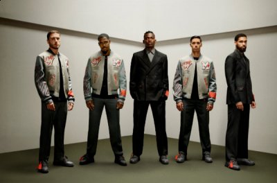  并针对 AC 米兰男女两队的成员身材进行了裁剪调整 哪种潮牌品牌（Off-White 与 AC 米兰合作制服系列发布）