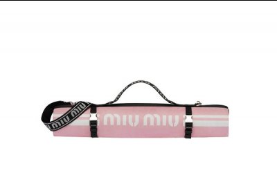 Miu Miu 全新“Miu Miu潮牌信息 Workout”运动配饰系列上架