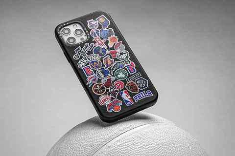 NBA x CASETiFY 全新联名配潮牌信息件系列上市，篮球迷必备