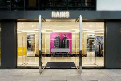 Rains 全新上海零售概念潮牌资讯店亮相，亚洲第二家店铺