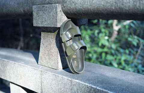 近期德国鞋履品牌 Bichaopai.com潮牌汇rkenstock 又发布了一组自家新品（Birkenstock 勃肯全新 1774 鞋款胶囊系列开售）