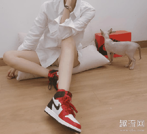 aj1蛇纹芝加哥为什么便宜 aj1蛇纹芝加哥男生能穿吗