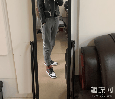 AJ1FlyEase有气垫吗 AJ1 FlyEase配什么裤子