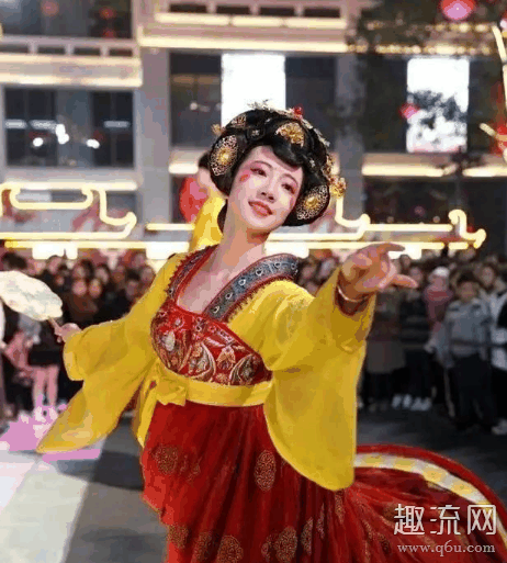 西安不倒翁小姐姐在哪里表演 西安不倒翁小姐姐表演时间