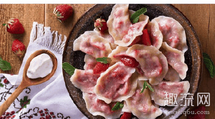 俄罗斯草莓饺子是什么味道的 俄罗斯饺子和中国饺子是一样的吗