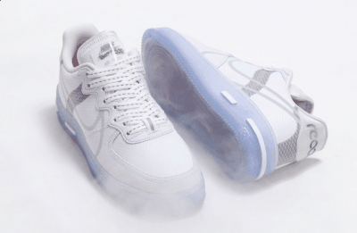  swoosh和鞋带潮牌资讯的反光设计（af1react冰蓝开箱测评,脚感升级＋百搭小白鞋,不要错过!）