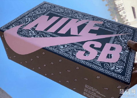 Travis Scott x Nike Dunk SB开箱测评 Travis Scott联名耐克dunk sb鞋盒曝光