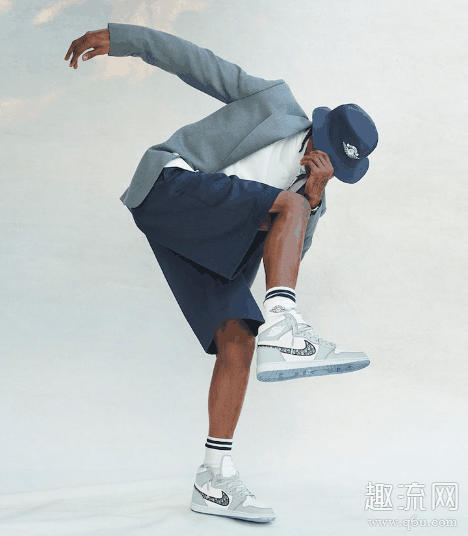 Dior x AJ1官宣 Travis Scott上身整套“Air Dior”联名