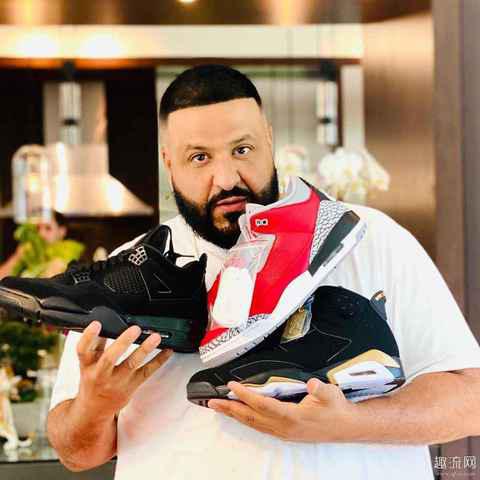 OVO 联名 DJ Khaled 上潮牌品牌脚 DJ Khaled为什么会火（OVO 联名 DJ Khaled 上脚 DJ Khaled为什么会火）
