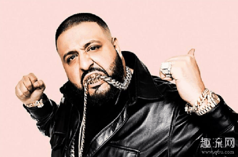 OVO 联名 DJ Khaled 上潮牌品牌脚 DJ Khaled为什么会火（OVO 联名 DJ Khaled 上脚 DJ Khaled为什么会火）