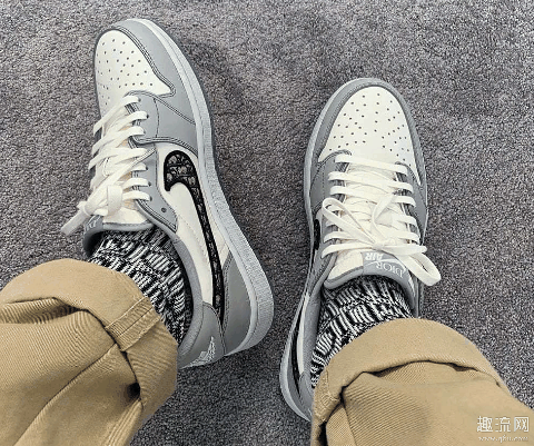 Dior x AJ1 Low货量4700双 dior联名aj多少钱