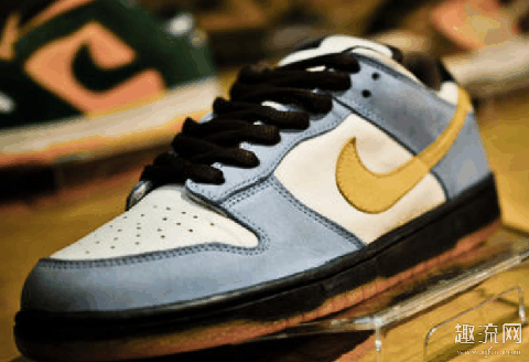 Travis Scott x Nike Dunk SB最新美图 Travis Scott合作款Nike Dunk SB赏析